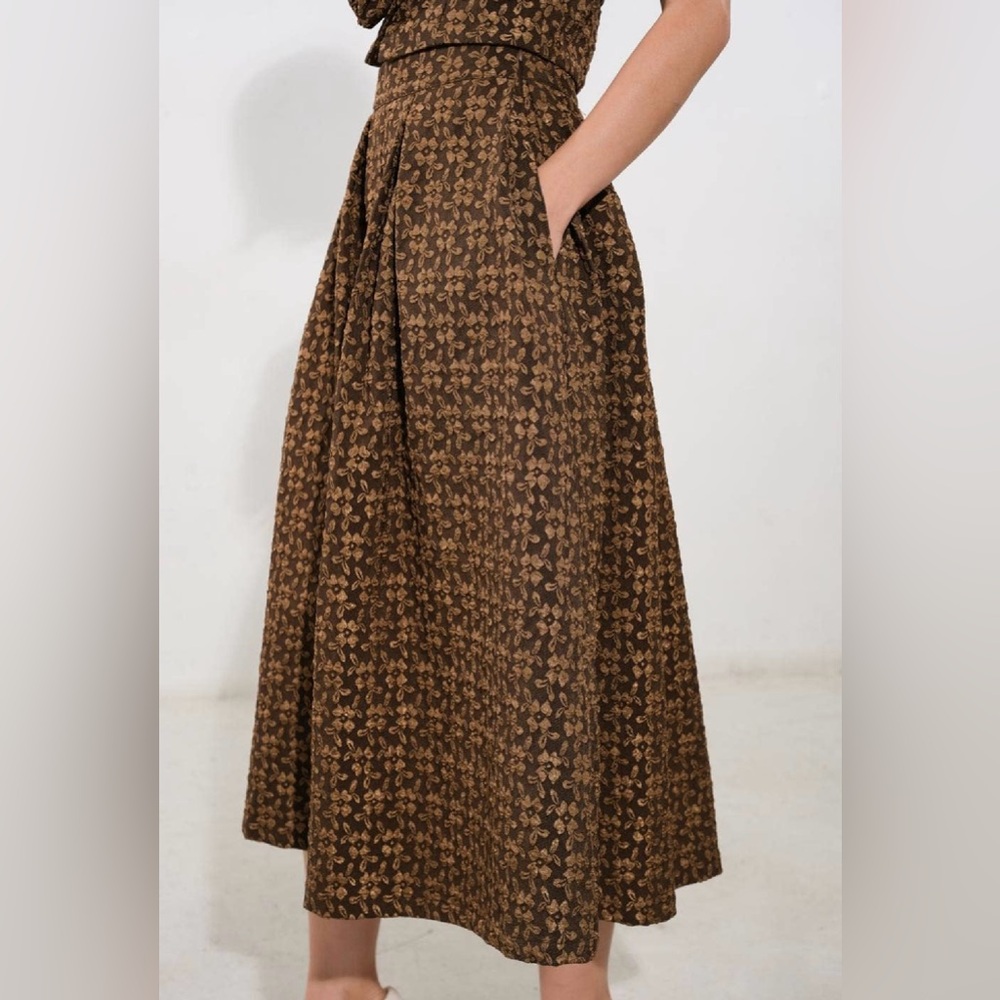 NWT Floral Strapless Corset Top & Midi Skirt Set – Brown Vintage Print - Picture 7 of 9